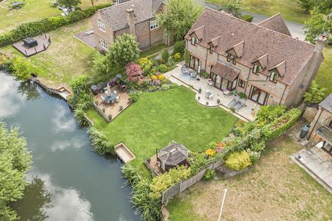 undefined, Dewe Lane, Burghfield, Reading, RG30