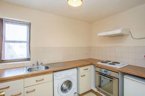 undefined, Verona Close, Uxbridge, UB8