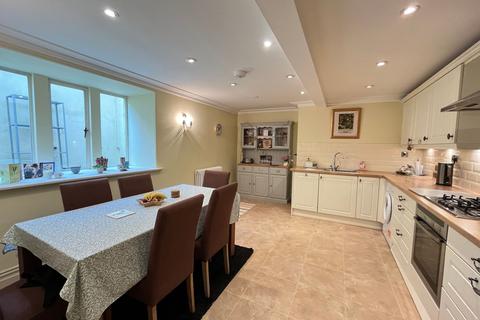 undefined, 1 The Manor, Talygarn, Pontyclun CF72 9WT