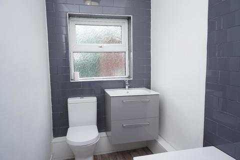3 bedroom terraced house to rent, Haughton Road, Woodseats, Sheffield, S8
