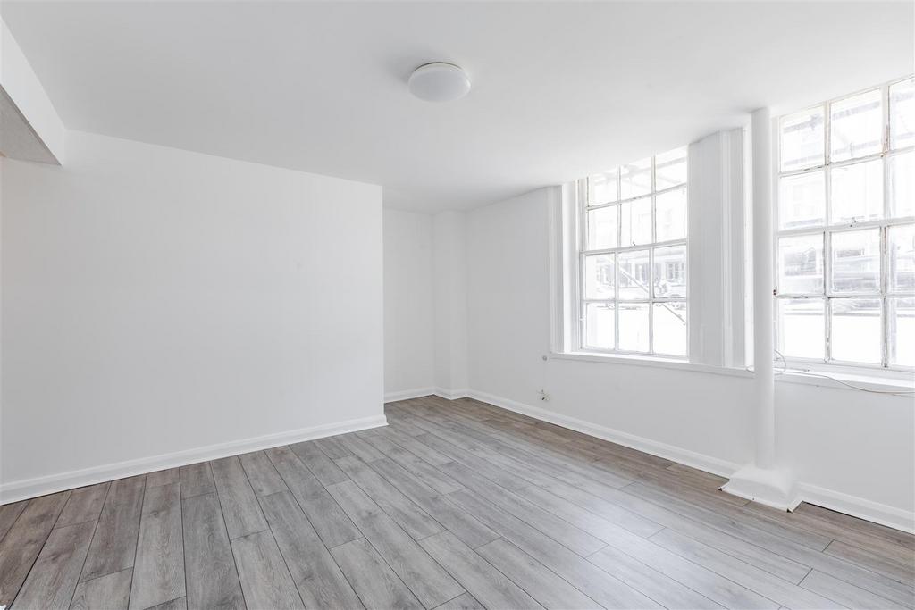Open Plan Reception