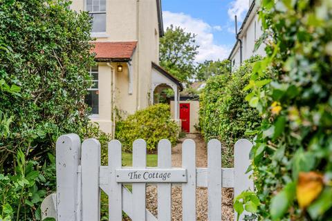 undefined, Chapel Road, Tadworth, Surrey