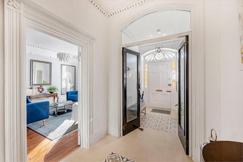 undefined, Crescent Terrace, Cheltenham, Gloucestershire GL50