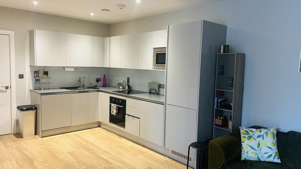 Kitchen 1.jpg
