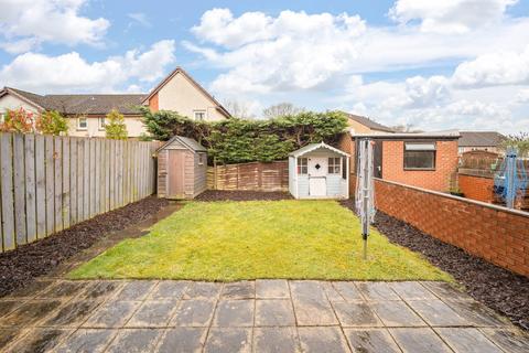undefined, Bishops Park, Mid Calder EH53