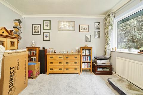 4 bedroom detached house for sale, Longwood Avenue, Bingley BD16