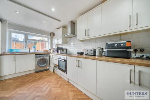 3 bedroom house for sale, Lincoln Close, Erith