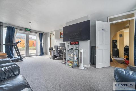 3 bedroom house for sale, Lincoln Close, Erith