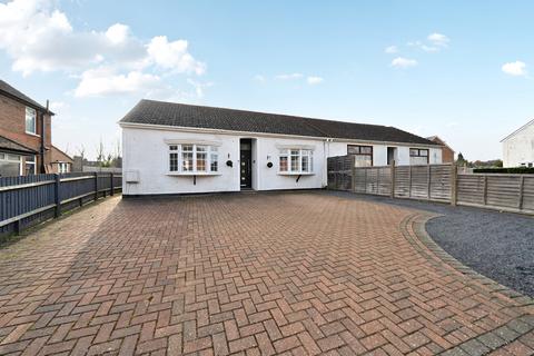 3 bedroom bungalow for sale, Paxton Road, Hampshire PO14