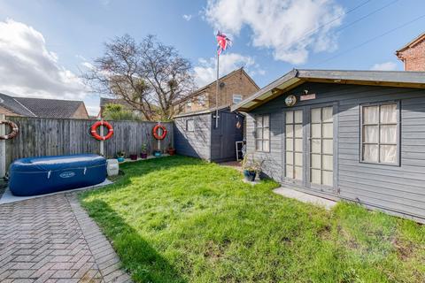 3 bedroom semi-detached house for sale, Royal Thames Road, Caister-On-Sea