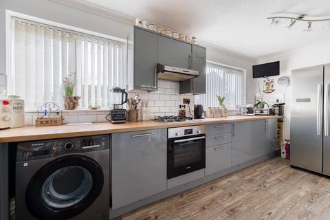 3 bedroom semi-detached house for sale, Royal Thames Road, Caister-On-Sea