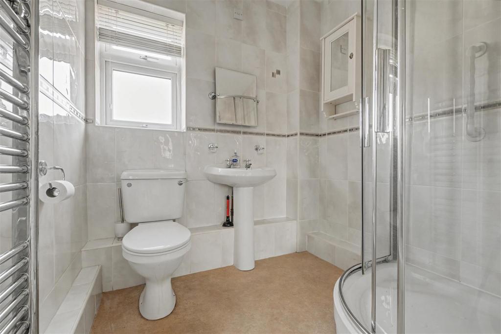 Shower Room.jpeg