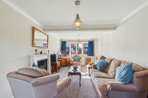 3 bedroom detached bungalow for sale, 26  Mulgrave View, Stainsacre