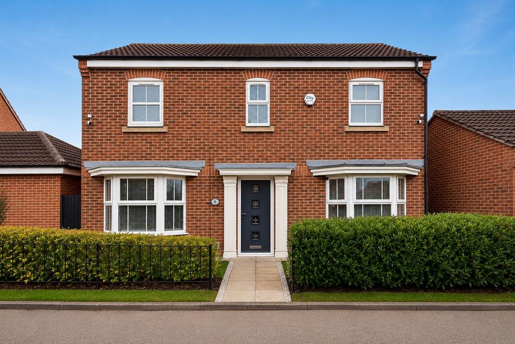 3 bedroom detached house for sale