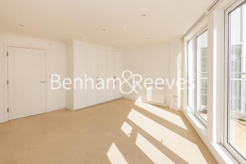 undefined, Cambridge Road, Hanwell W7