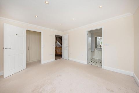 undefined, Midway, Walton-On-Thames KT12