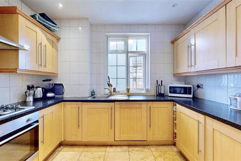 2 bedroom apartment for sale, Vernon Court, Hendon Way, Greater London