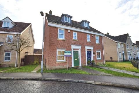 undefined, Field Maple Road, Watton, IP25