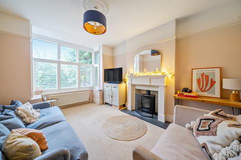 undefined, Aldershot Road, Fleet, GU51