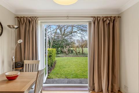 2 bedroom apartment for sale, Peartree Avenue, London