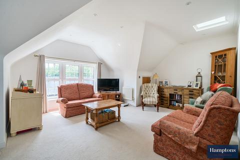 3 bedroom flat for sale, Whielden Street, Amersham, HP7