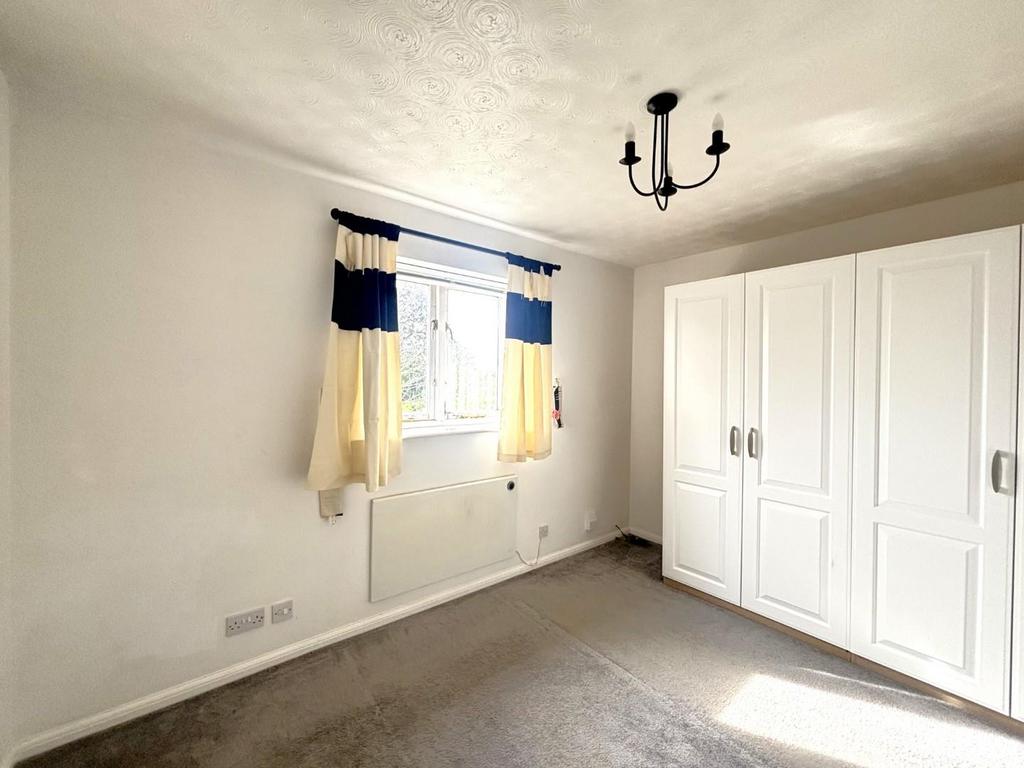 Bedroom 1.jpeg