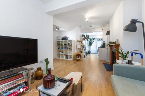 undefined, Farleigh Road, London, N16