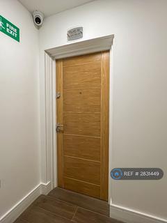 undefined, Staines Road, Hounslow, TW3