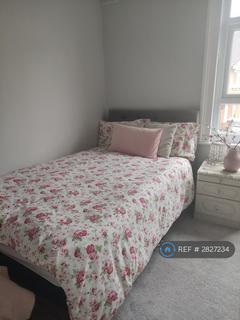 undefined, Blenheim Gardens, Wallington, SM6