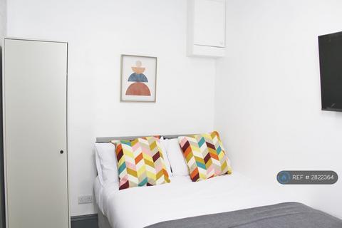 Studio to rent, Picardy Road, Belvedere, DA17