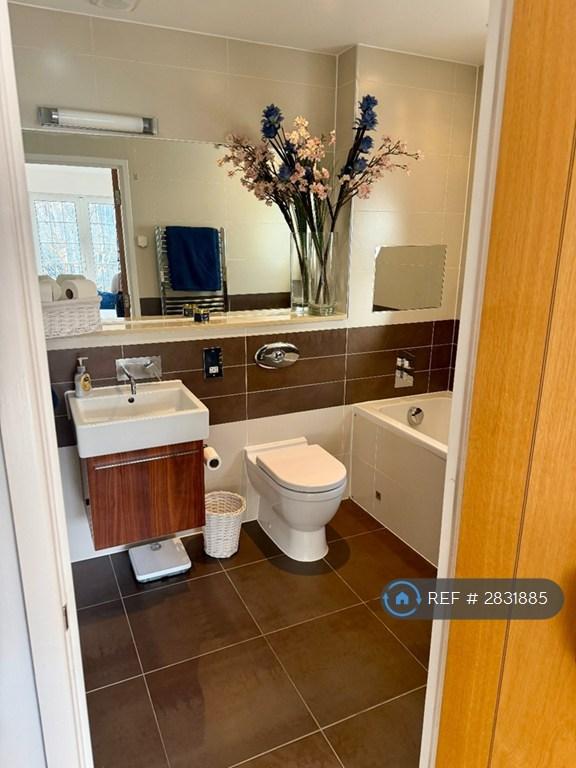 Bedroom 1 En-Suite