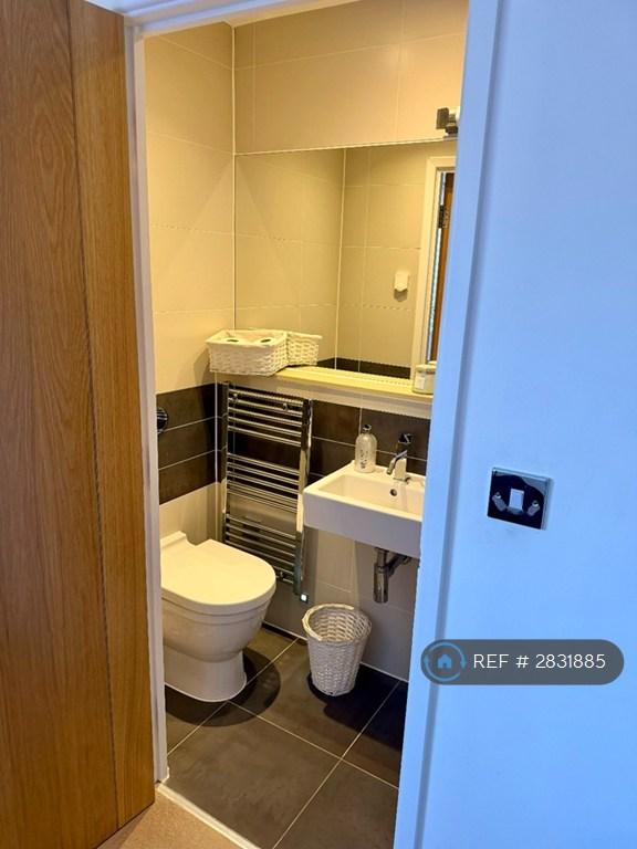 Bedroom 2 En-Suite
