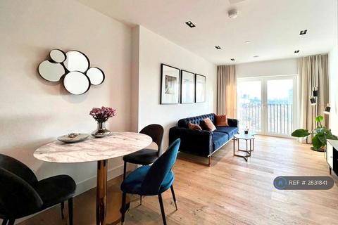 1 bedroom flat to rent, Keybridge Tower, London, SW8