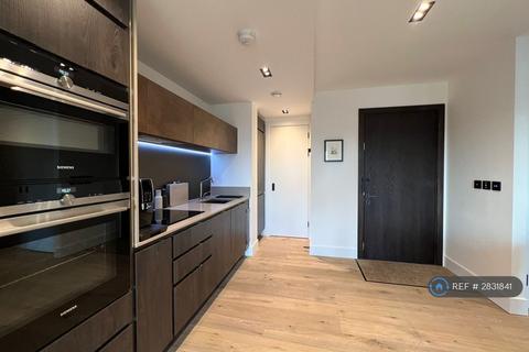 1 bedroom flat to rent, Keybridge Tower, London, SW8