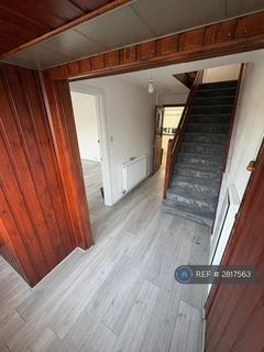3 bedroom semi-detached house to rent, Water Eaton Road, Buckinghamshire, MK2
