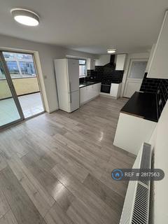 3 bedroom semi-detached house to rent, Water Eaton Road, Buckinghamshire, MK2