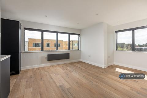 2 bedroom flat to rent, High Street, Kidlington, OX5