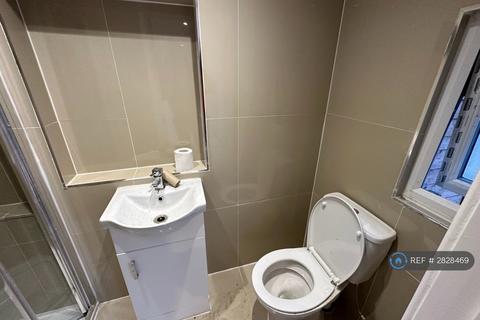 undefined, Hawthorn Road, Wallington, SM6