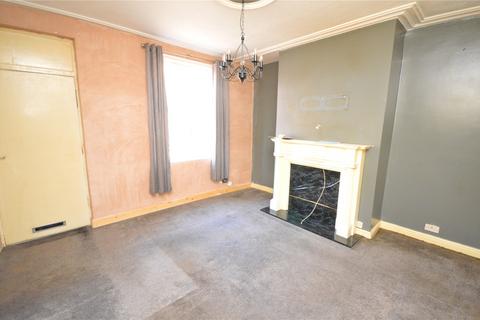 undefined, Woodview Mount, Leeds, West Yorkshire