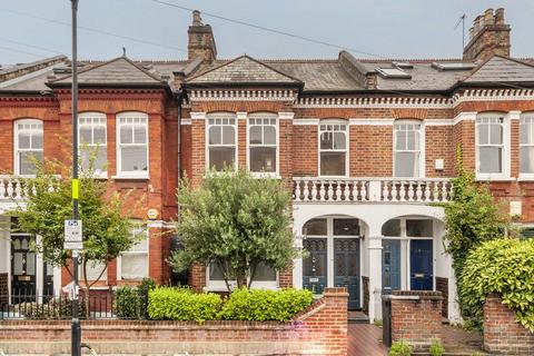 3 bedroom maisonette to rent, Klea Avenue, London SW4