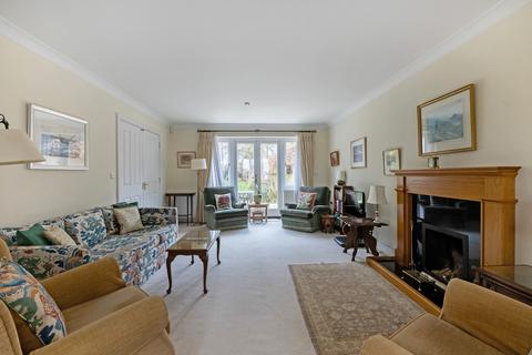 undefined, Kimpton Road, St. Albans, AL4