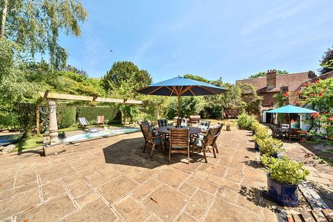 undefined, Village Road, Denham, UB9