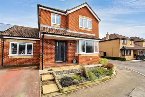 undefined, Starling Close, Aylsham