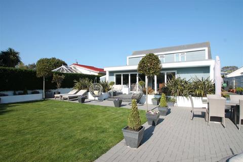3 bedroom detached house for sale, Immaculate detached family home in St Brelade.