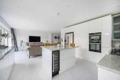 undefined, Gerrards Cross Road, Stoke Poges, SL2