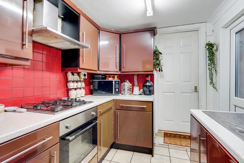 2 bedroom maisonette for sale, Western Road, Middlesex UB2