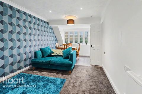 undefined, Barnside Court, Welwyn Garden City