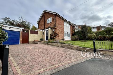 3 bedroom detached house for sale, Castle Close, Cradley Heath