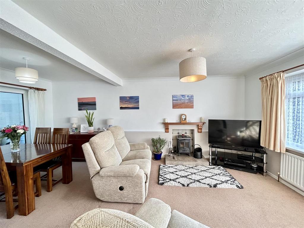 Full Size Render(1).jpg