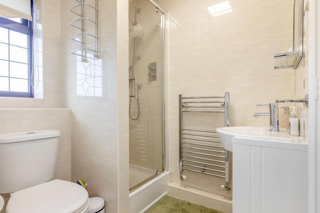 Master Ensuite